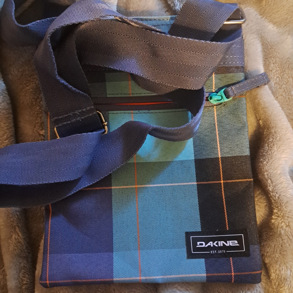 Dakine Blue and Teal Plaid Messenger Crossbody Bag